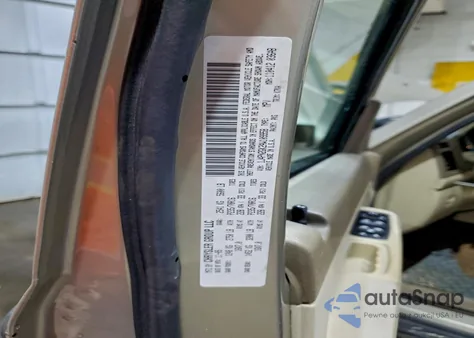 2010 Jeep Liberty Sport z USA, uszkodzony, nr VIN 1J4PN2GK2AW109958